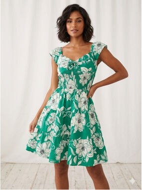 Women's Land of the Free Floral Mini Dress Size S Green White 2022